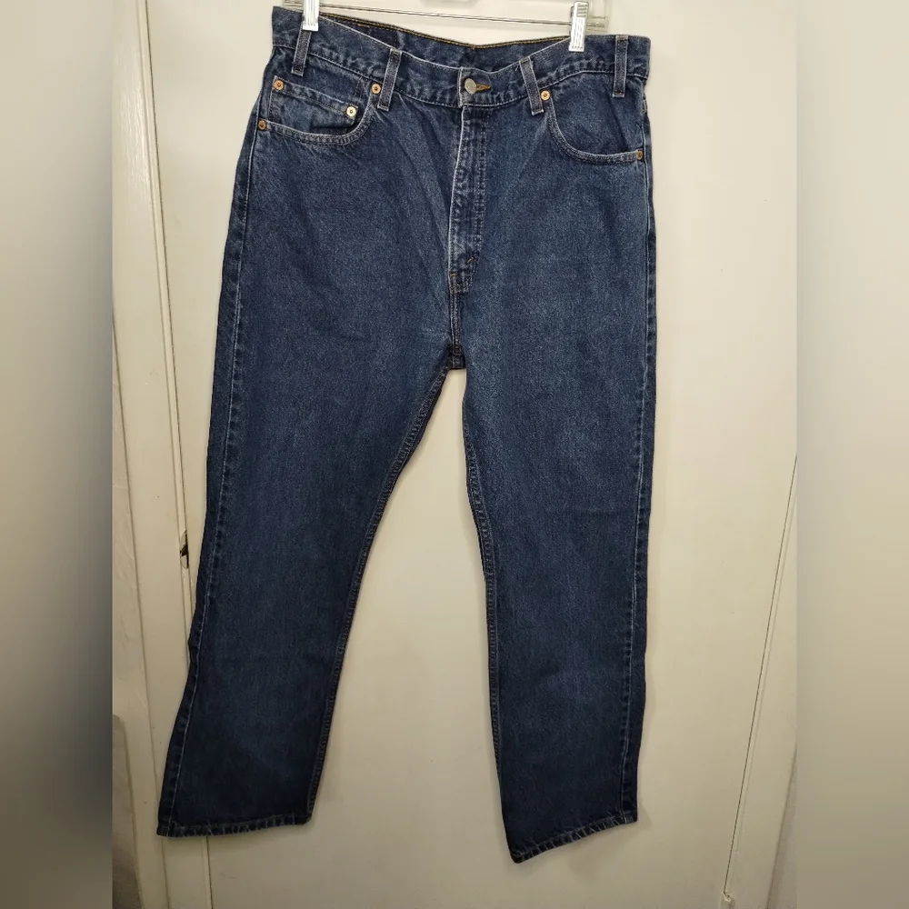 Vintage Levis 505-0216 Jeans, Regular‎ Fit, Straight Leg, Made in Columbia 36x30